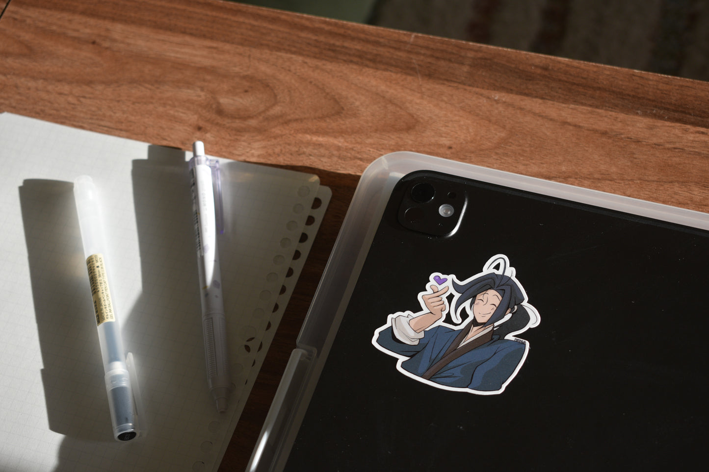 Jin Mu Won Finger Heart Sticker
